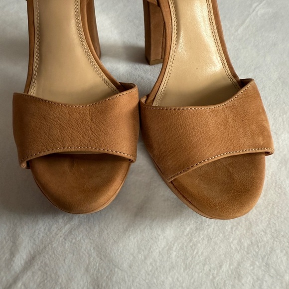 Gianni Bini Tan Strappy Heels - Size 8.5 - Picture 5 of 8